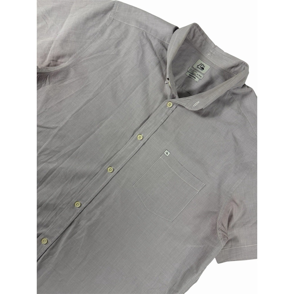 Quiksilver Button Up Shirt Mens XL Gray Short Sleeve Summer Casual Modern Fit